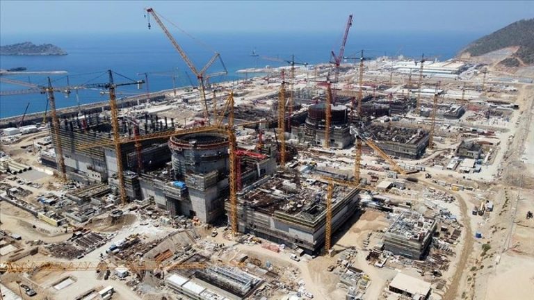 Bloomberg: “Türkiye’nin döviz rezervinde geçen hafta son bir yılın en yüksek artışının yaşanmasında Rusya’dan Akkuyu nükleer santrali için gelen paranın etkisi var.”