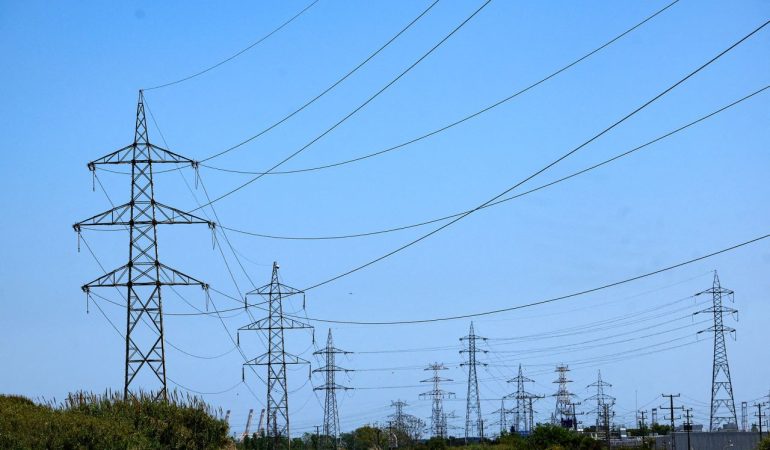 ​İspanya, Portekiz ve Fransa’da Büyük Elektrik Kesintisi: Milyonlar Etkilendi, Nedeni Araştırılıyor​