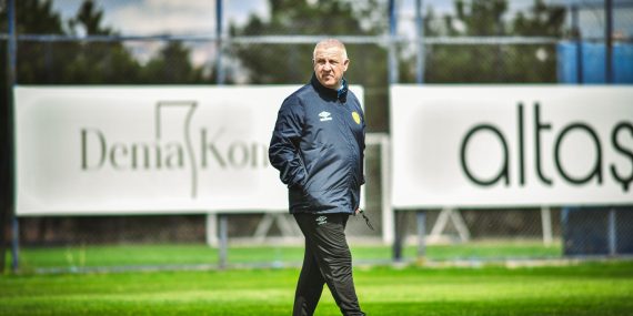 Mesut Bakkal, Ankaragücü Teknik Direktörlüğünden İstifa Etti​