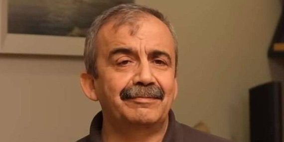 Sırrı Süreyya Önder’in hayati tehlikesinin artarak devam ettiği bildirildi.