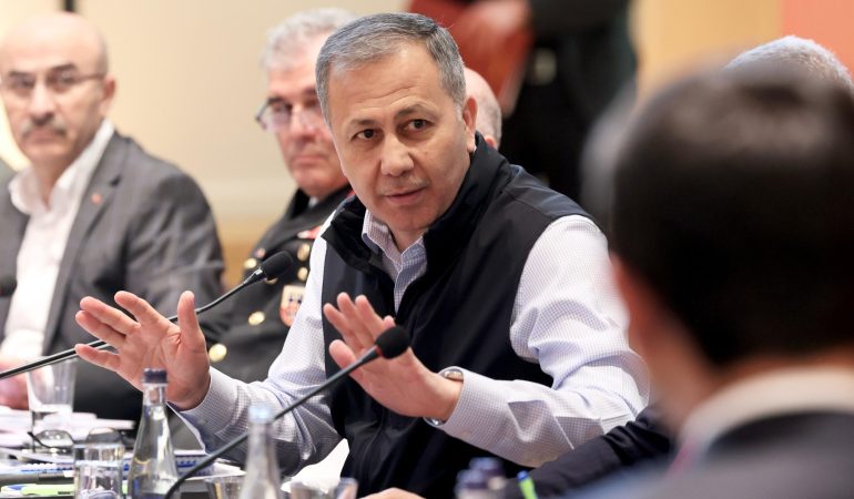 İstanbul’da 6.2 Büyüklüğünde Deprem: Bakan Yerlikaya’dan Açıklama