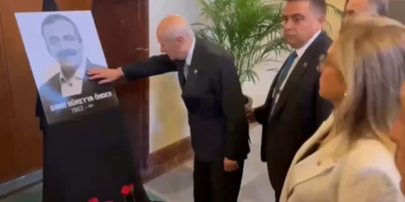 Devlet Bahçeli TBMM’de Sırrı Süreyya Önder için düzenlenen anma programına katıldı.