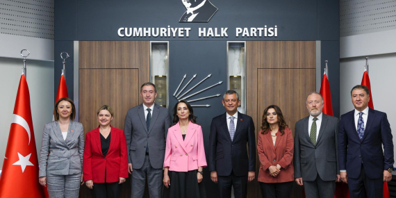 DEM Parti’den CHP’ye ziyaret