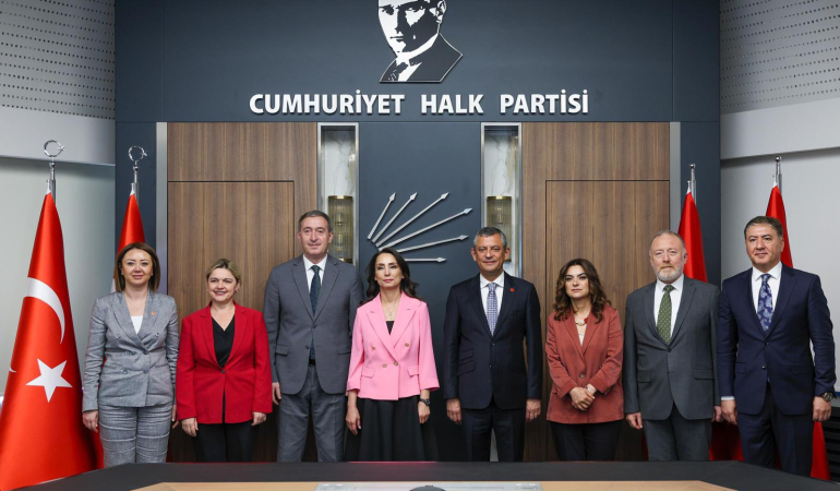 DEM Parti’den CHP’ye ziyaret