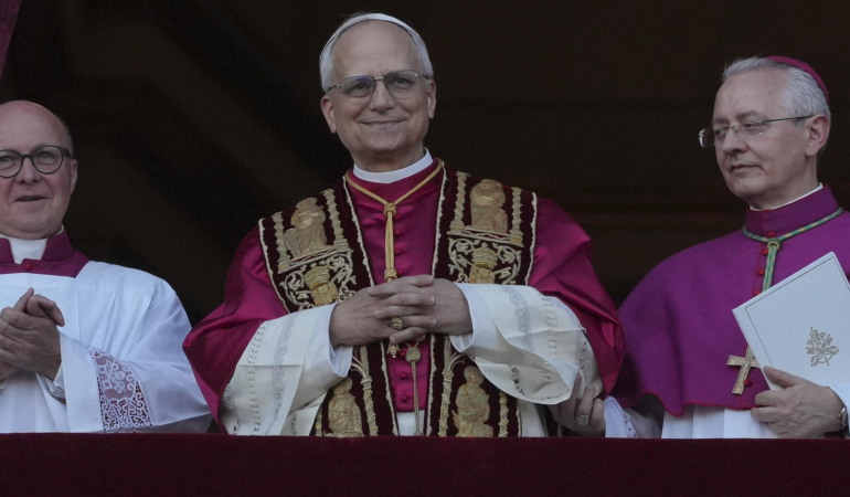 Yeni Papa, 69 yaşındaki ABD’li Kardinal Robert Prevost/Leo oldu.