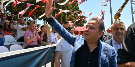 Antalya Büyükşehir Belediye Başkanı Muhittin Böcek Görevden Uzaklaştırıldı