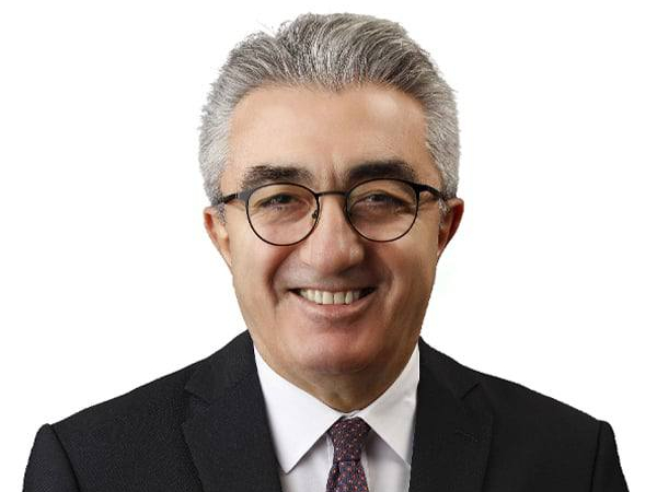 Bayrampaşa Belediye Başkanı Hasan Mutlu gözaltına alındı.