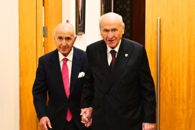 kapak_hikmet-cetin-ve-devlet-bahceli-gorusmesinde-ne-konusuldu-bu-isi-bir-an-evvel-bitirin-729525