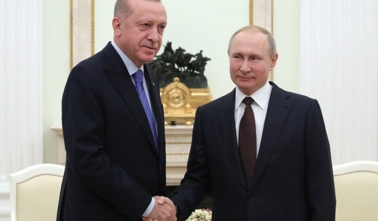 Cumhurbaşkanı Recep Tayyip Erdoğan, Rusya Devlet Başkanı Vladimir Putin ile telefon görüşmesi gerçekleştirdi.