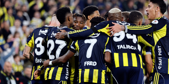 Fenerbahçe kendi evinde Kayserispor’u    4-2 mağlup etti