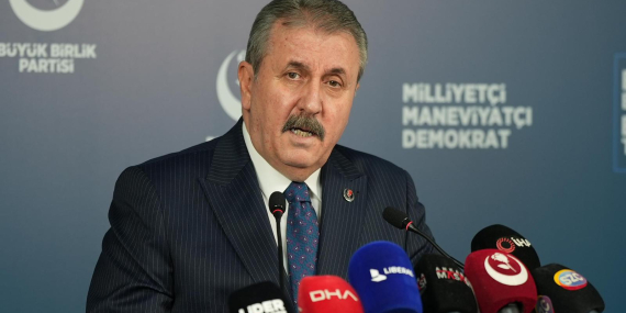 Mustafa Destici’den Çok Sert Selahattin Demirtaş Tepkisi”Ortada bir fikir suçlusu yoktur”