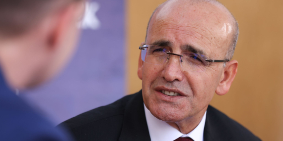 Mehmet Şimşek:2026’da vergi ve harçlara, yeniden değerleme oranından daha düşük zam yapılması gündemimizde.